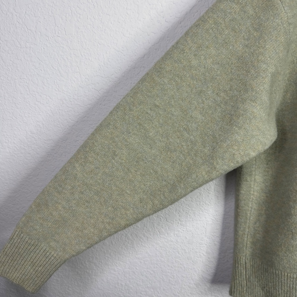 Uniqlo‎ Sweater Mens M Green Wool Blend Knit Crewneck Minimalist Preppy Grandpa - Picture 5 of 7